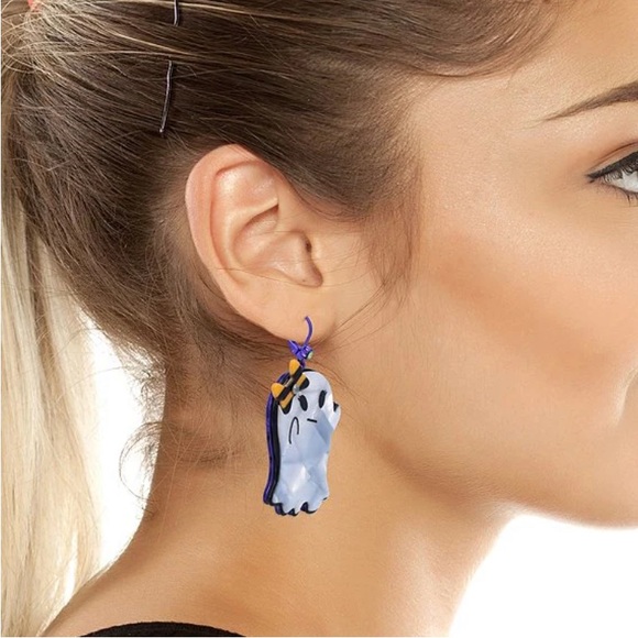 ‼️ LAST PAIR Betsey Johnson Mismatch Ghost Drop Earrings - Picture 8 of 12